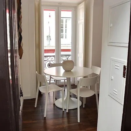 풀리스트 아파트먼트