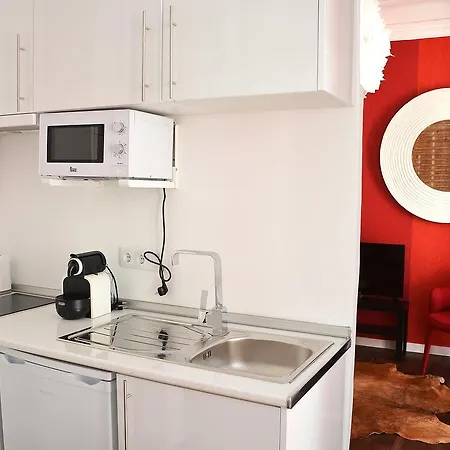 아파트 풀리스트 아파트먼트 *